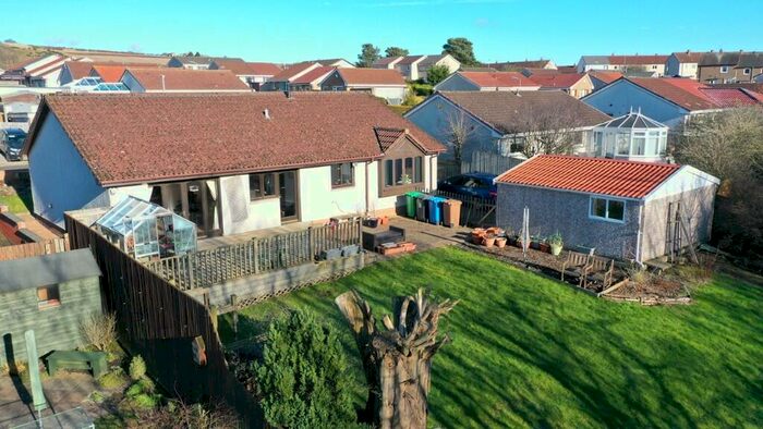 4 Bedroom Detached Bungalow For Sale In Meadowbank, Denvale Gardens, Kennoway, Fife, KY8