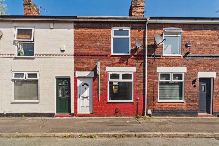 2 Bedroom Terraced House To Rent In Forshaw Street, Warrington, WA2