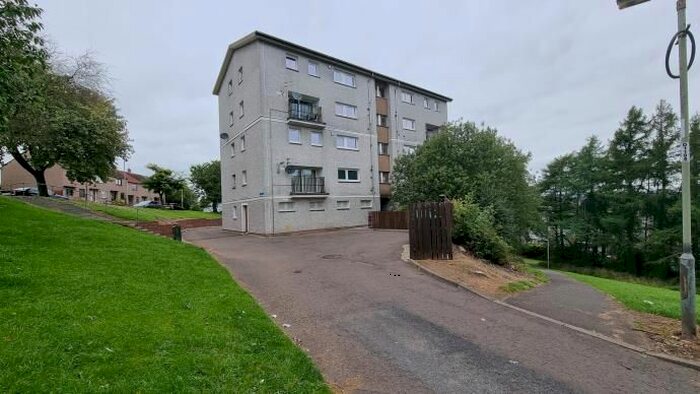 3 Bedroom Flat To Rent In Strathtay Road, Perth, PH1