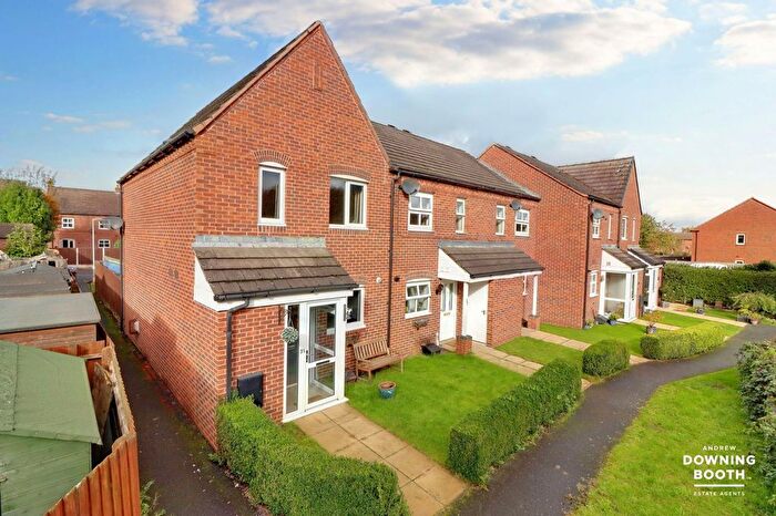 3 Bedroom End Terrace House For Sale In Ward Close, Fradley, Lichfield, WS13