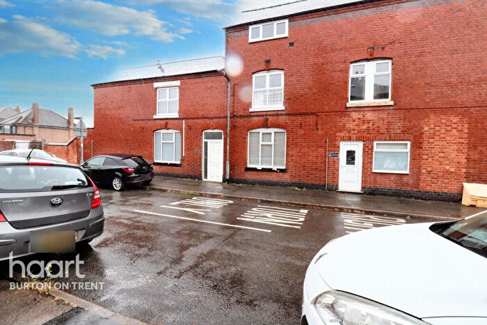 3 Bedroom Apartment For Sale In Frederick Street, Burton-On-Trent, DE15