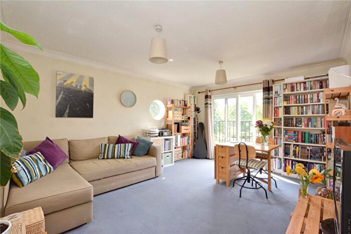 1 Bedroom Apartment To Rent In St Josephs Vale, Blackheath, London, SE3