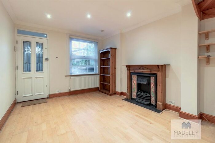 3 Bedroom Terraced House To Rent In Mountfield Road, London, W5