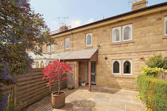 3 Bedroom Cottage To Rent In Pear Tree Cottage, Orchard Lane, Ripley, Harrogate, HG3