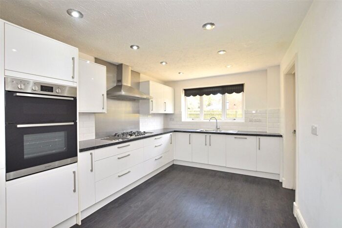 4 Bedroom Detached House To Rent In Long Croft, Yate, Bristol, BS37
