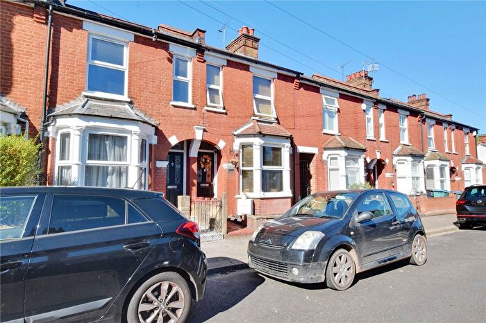 3 Bedroom Terraced House For Sale In Sandringham Road, Watford, Hertfordshire, WD24