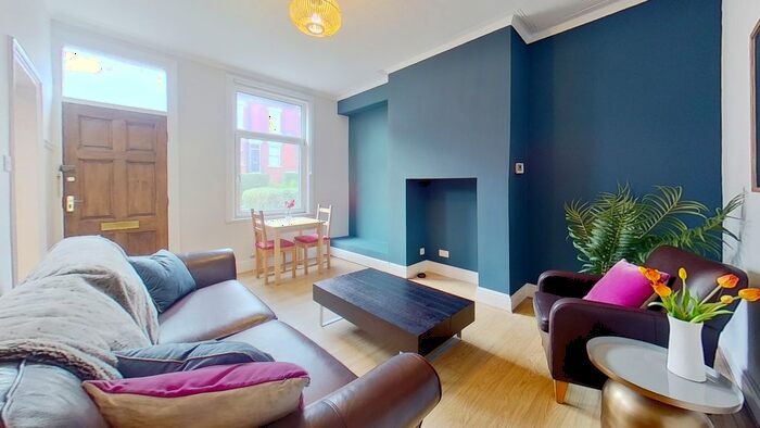 2 Bedroom Terraced House To Rent In Wetherby Terrace, Burley, Leeds, LS4