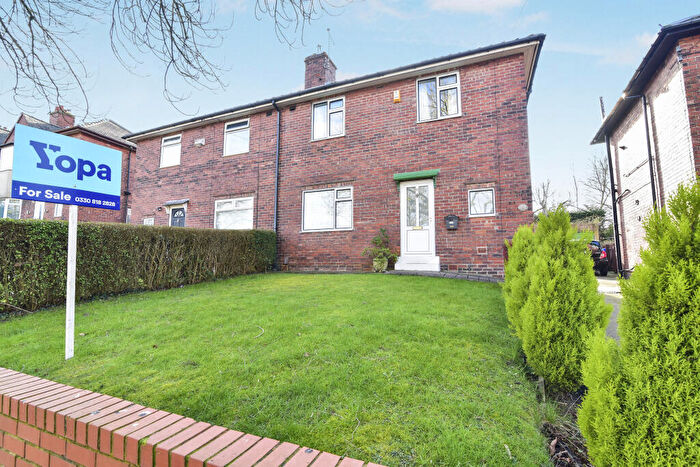 3 Bedroom Semi Detached House For Sale In Moonshine Lane, Sheffield, S5