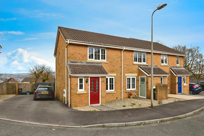 2 Bedroom End Of Terrace House For Sale In Cyfarthfa Rise, Heolgerrig, Merthyr Tydfil, CF48