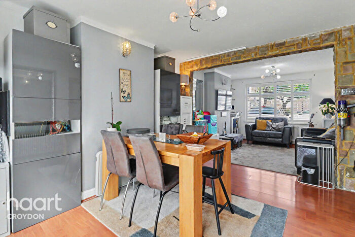 3 Bedroom Terraced House For Sale In Kimberley Road, Croydon, CR0