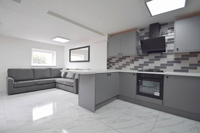 7 Bedroom House To Rent In Woodville Road, Cathays, CF24