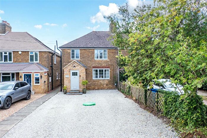 3 Bedroom Semi-Detached House For Sale In Vigo Lane, Borden, Sittingbourne, Kent, ME9