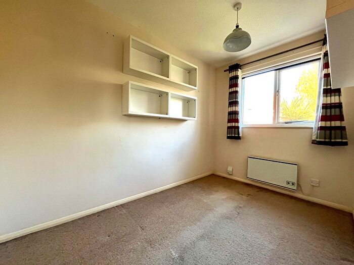 2 Bedroom End Of Terrace House For Sale In Hunting Gate Drive, Chessington, Surrey., KT9