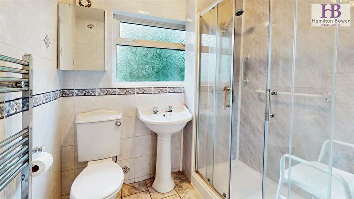 2 Bedroom Detached Bungalow For Sale In Halifax Road, Shelf, Halifax, HX3