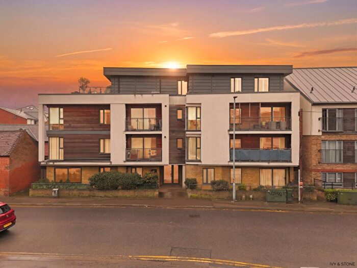 2 Bedroom Apartment For Sale In Barker Court, Mill Road, Hertford, Hertfordshire, SG14