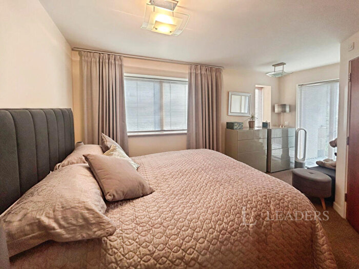 2 Bedroom Flat To Rent In St. James South, Jessop Avenue, Cheltenham, GL50