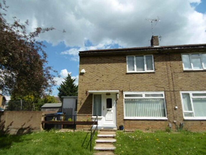 2 Bedroom Semi-Detached House To Rent In Veritys, Hatfield, AL10