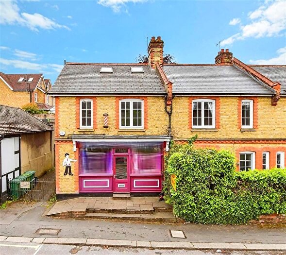 2 Bedroom Maisonette For Sale In Lesbourne Road, Reigate, Surrey, RH2