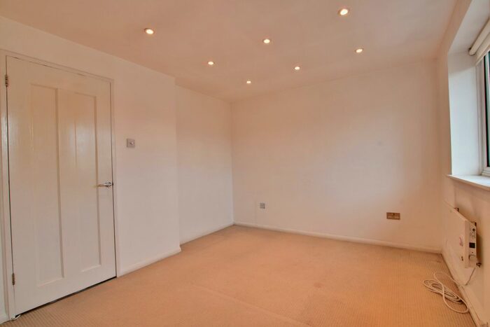 1 Bedroom Flat To Rent In Bernard Ashley Drive, London, SE7