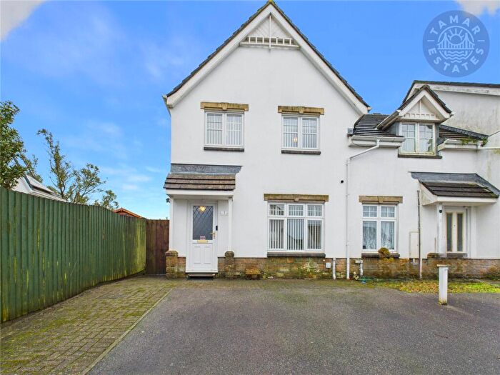 3 Bedroom End Of Terrace House For Sale In Carthew Close, Liskeard, Cornwall, PL14