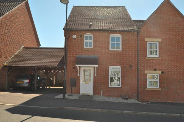 3 Bedroom Semi-Detached House To Rent In Kirk View, Singleton, Ashford TN23