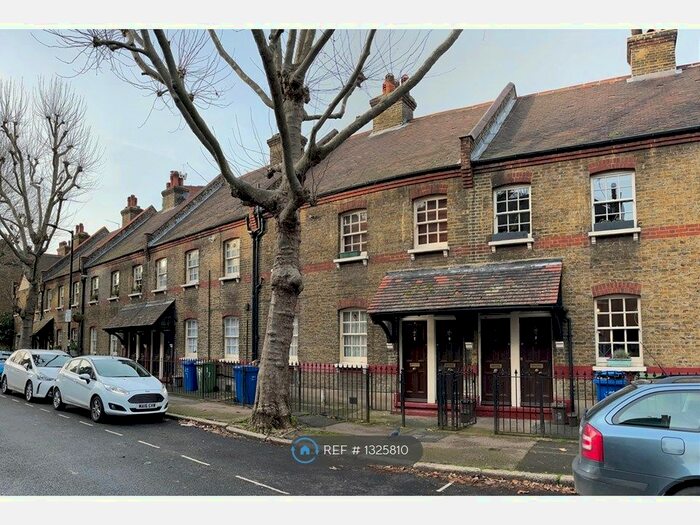 1 Bedroom Flat To Rent In Wooler Street, London SE17