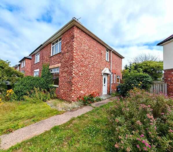 3 Bedroom Semi-Detached House For Sale In Prince Edward Road, South Shields, NE34