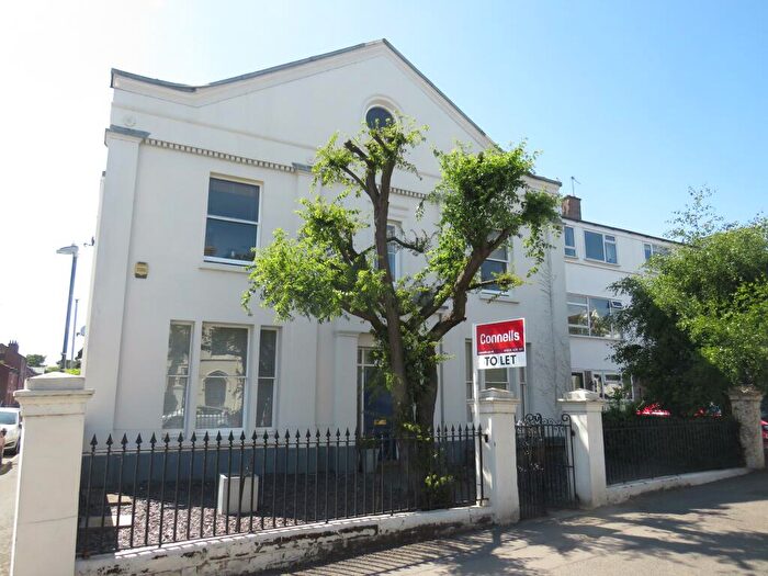 2 Bedroom Flat To Rent In Clarendon Street, Leamington Spa, CV32