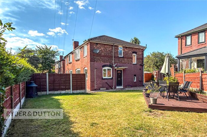 3 Bedroom Semi-Detached House For Sale In Leyburn Road, Moston, Manchester, M40