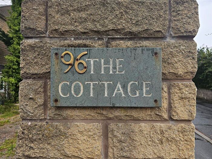2 Bedroom Cottage For Sale In Halifax Road, Brierfield, Nelson, BB9