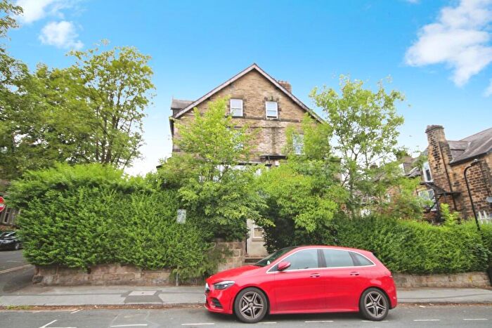 2 Bedroom Apartment For Sale In St. Marys Walk, Harrogate, HG2
