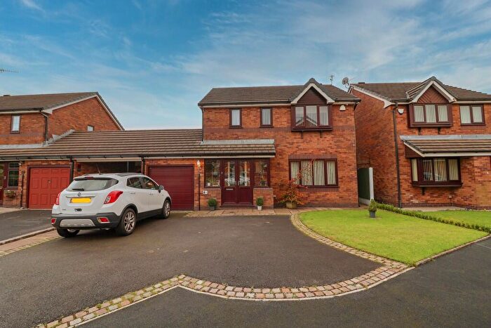 3 Bedroom Detached House For Sale In Littlefields, Mottram, Via Hyde, SK14