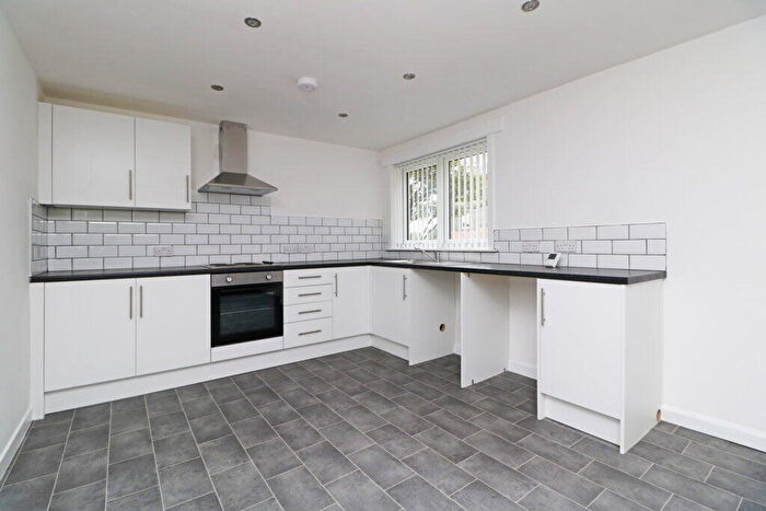 2 Bedroom Flat To Rent In Kinnaird Street, Dundee, DD3