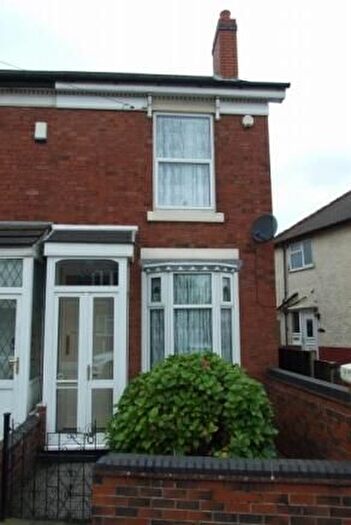 2 Bedroom Property To Rent In King Edward Street, Darlaston, Wednesbury, WS10