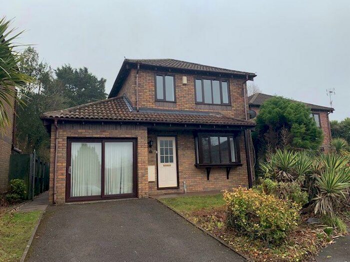 3 Bedroom Detached House To Rent In Waun Hir, Efail Isaf, CF38