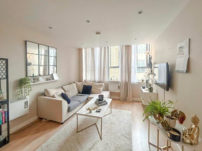 1 Bedroom Apartment To Rent In Princes Street, Ipswich, Suffolk, IP1