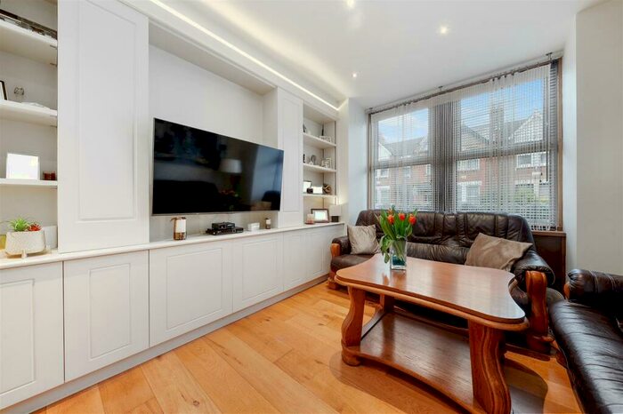 1 Bedroom Flat To Rent In Deacon Road, London, NW2