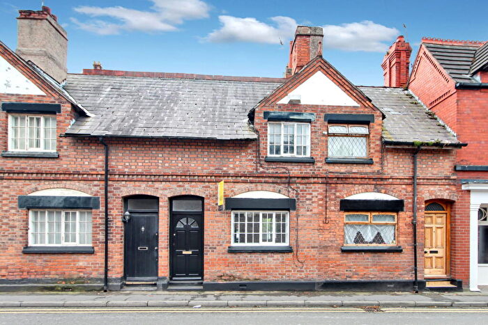 2 Bedroom Terraced House For Sale In Parkgate Road, Neston, CH64