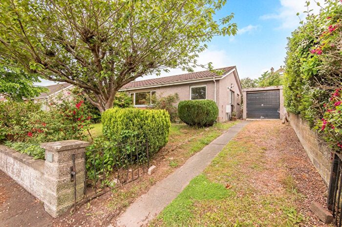 2 Bedroom Bungalow For Sale In St Michaels Drive, Cupar, KY15
