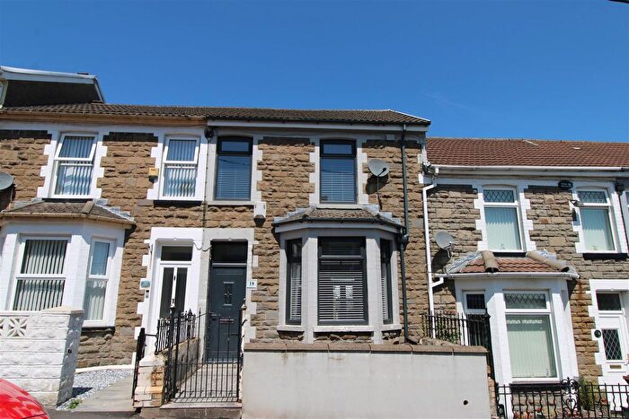 3 Bedroom Terraced House For Sale In Park Road, Bargoed, CF81