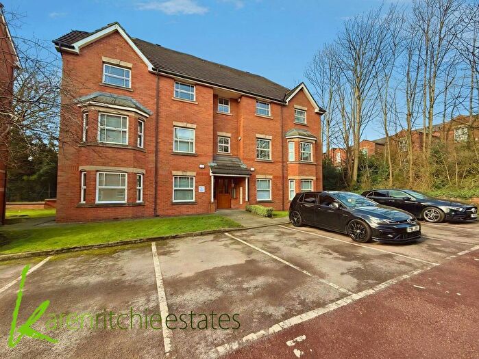 2 Bedroom Flat For Sale In Royal Court Drive, Bolton, BL1