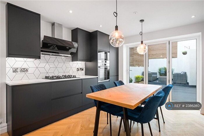 4 Bedroom Detached House To Rent In Lake Road West, Cardiff, CF23