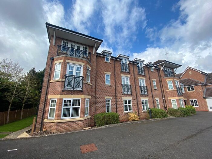 2 Bedroom Flat To Rent In Plymyard Court, Wirral, CH62