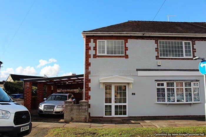 5 Bedroom House Of Multiple Occupation To Rent In Greenway, Crewe, CW1