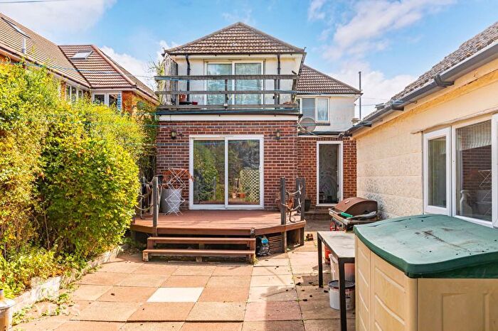 4 Bedroom Flat For Sale In The Grove, Christchurch, BH23
