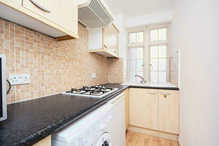 Studio To Rent In Abbey Road, St John's Wood, London, NW8