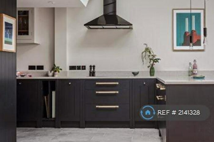 4 Bedroom Semi-Detached House To Rent In Maypole Lane, Littleover, Derby, DE23