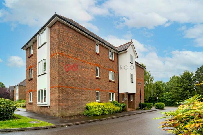 2 Bedroom Apartment To Rent In Granville Place, Elm Park Road, Pinner, Middlesex, HA5