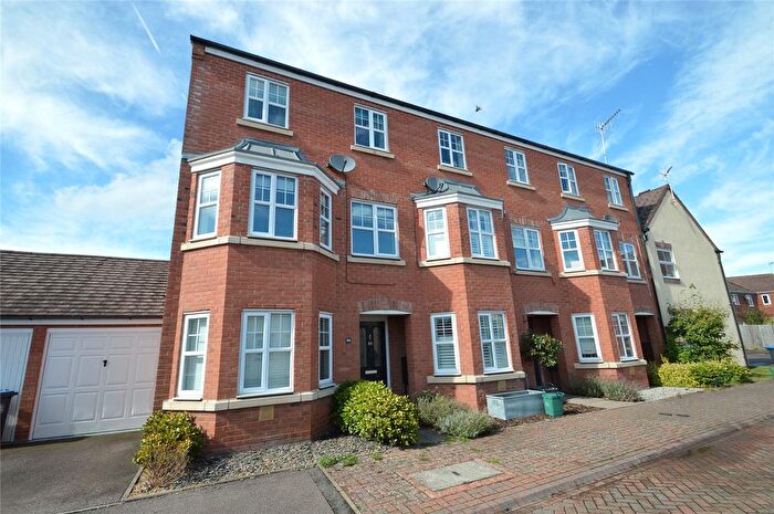4 Bedroom Detached House To Rent In St. Peters Way, Stratford-Upon-Avon, Warwickshire, CV37