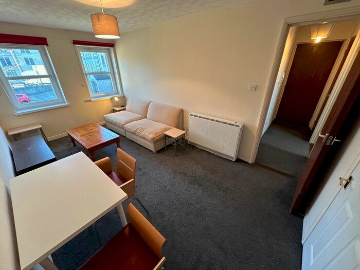 1 Bedroom Flat To Rent In King Street, Aberdeen, AB24